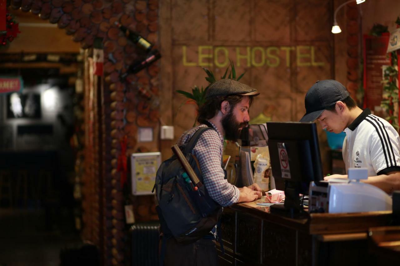 Leo Hostel Пекин Екстериор снимка